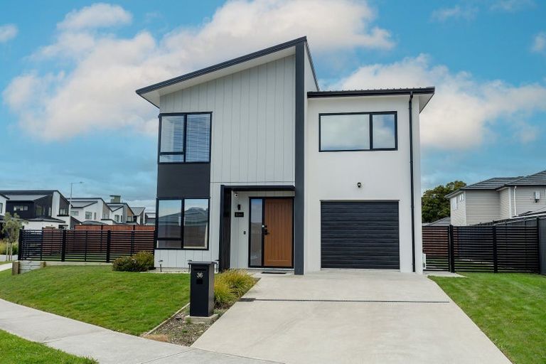 Photo of property in 36 Cynisca Crescent, Wallaceville, Upper Hutt, 5018