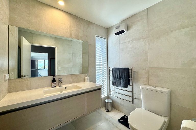 Photo of property in 13 Matairangi Avenue, Totara Heights, Auckland, 2105