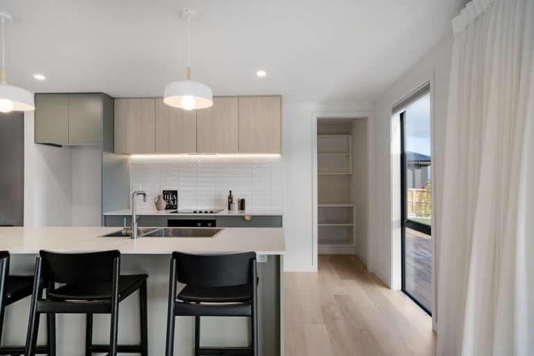 Photo of property in 101 Spur Ridge Rise, Jacks Point, 9371