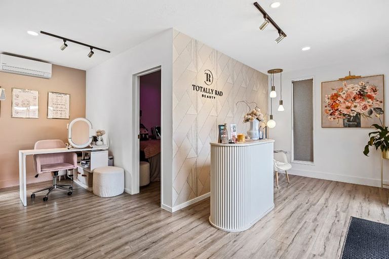 Photo of property in 81 Kedleston Drive, Avonhead, Christchurch, 8042