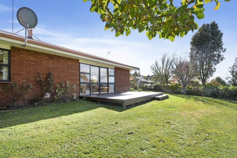 Photo of property in 3 Hau Whiti Place, Kimbolton, 4774