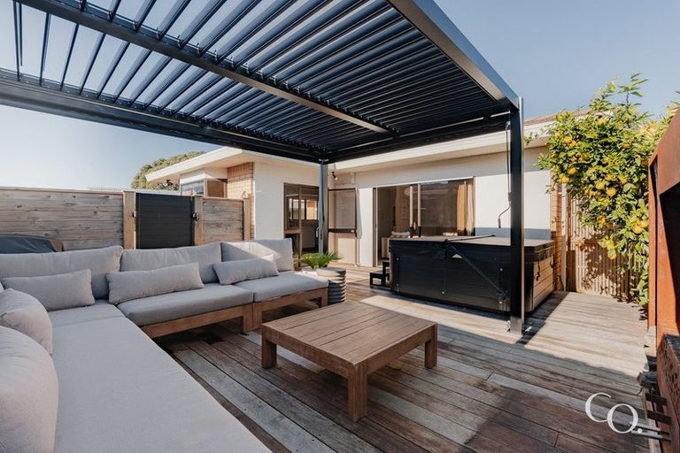 Photo of property in 17 Freyberg Street, Otumoetai, Tauranga, 3110