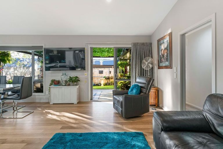 Photo of property in 135 Victory Drive, Wharewaka, Taupo, 3330