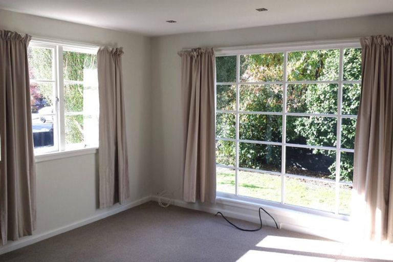 Photo of property in 21 Wayside Avenue, Burnside, Christchurch, 8053