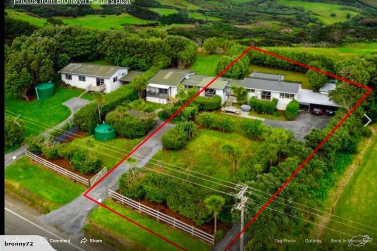 Photo of property in 487 Oaia Road, Muriwai, 0881