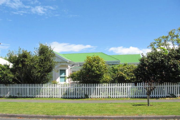Photo of property in 234 Harris Street, Inner Kaiti, Gisborne, 4010