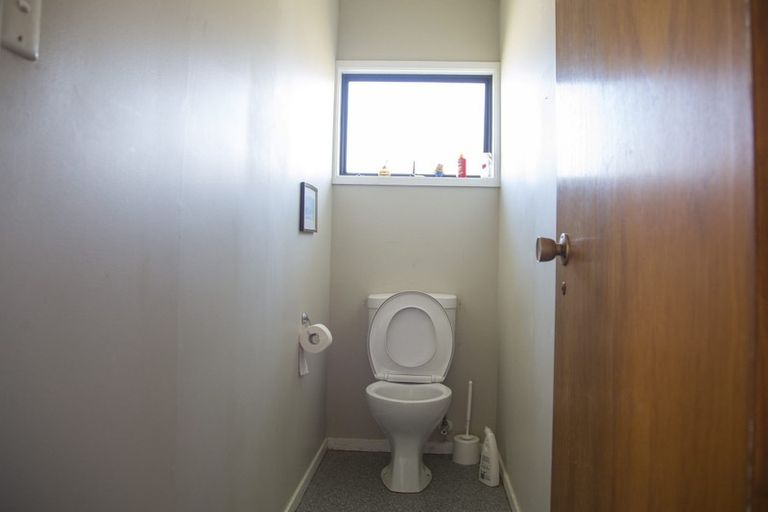 Photo of property in 2/23 Quebec Road, Milford, Auckland, 0620