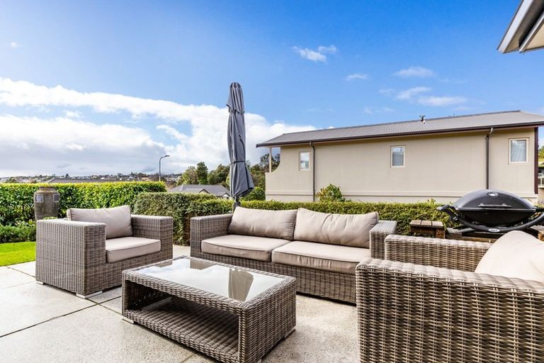 Photo of property in 8 The Moorings, Two Mile Bay, Taupo, 3330