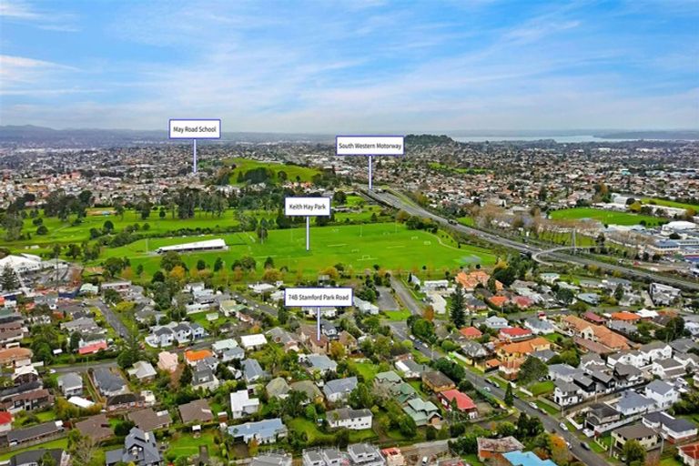 Photo of property in 74b Stamford Park Road, Mount Roskill, Auckland, 1041