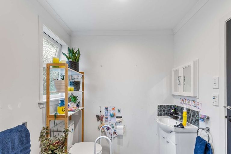 Photo of property in 91 Swiss Avenue, Gonville, Whanganui, 4501