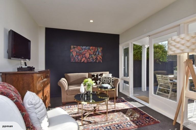 Photo of property in 15 Innes Road, St Albans, Christchurch, 8052