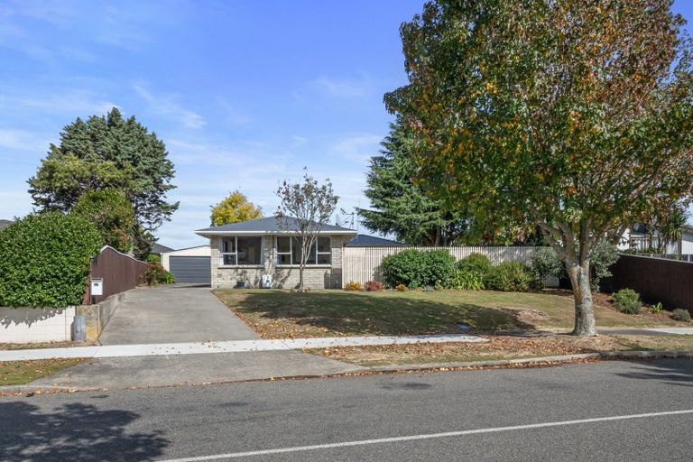 Photo of property in 68 Meadowvale Drive, Levin, 5510