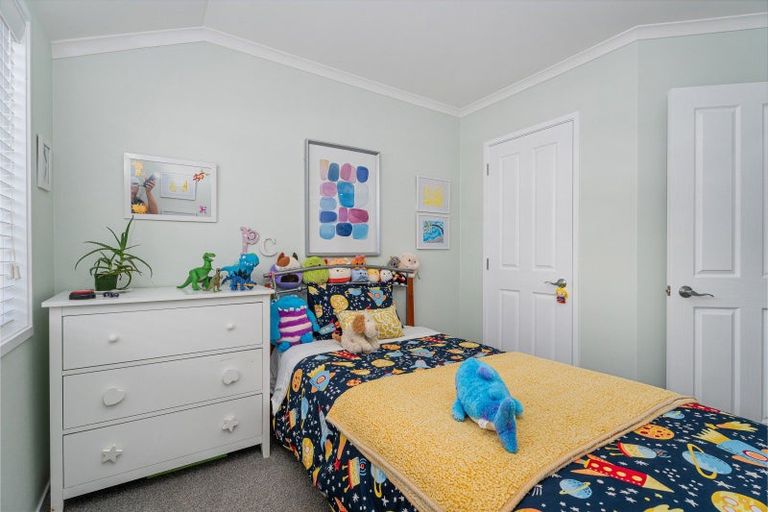 Photo of property in 31 Wells Place, Whitianga, 3510