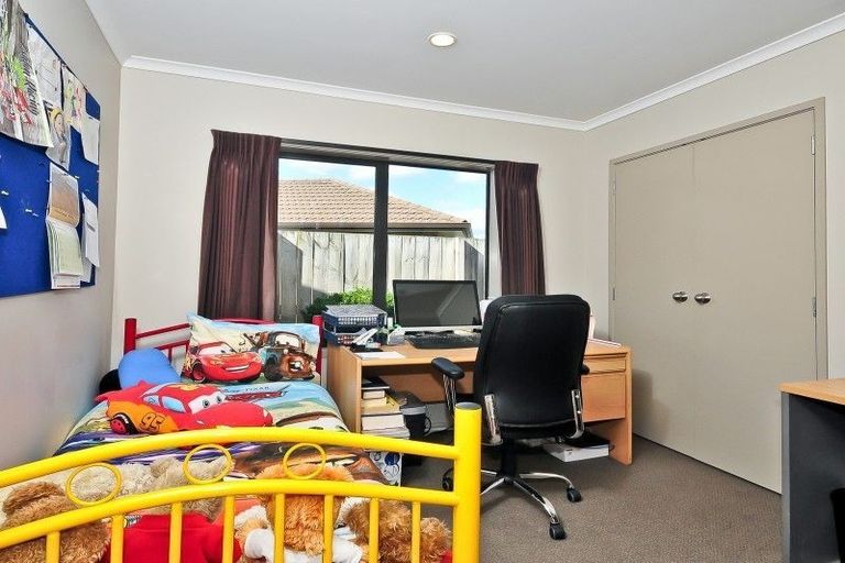 Photo of property in 56 Farringdon Avenue, Rototuna North, Hamilton, 3210