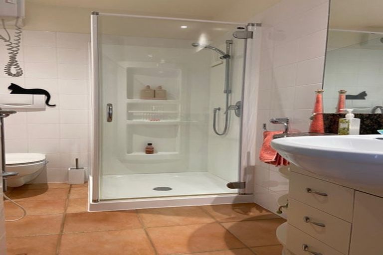 Photo of property in The Sands Apartments, 26/47 The Strand, Takapuna, Auckland, 0622