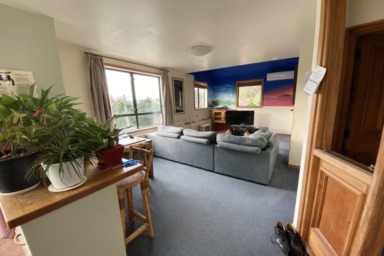 Photo of property in 33 Makara Road, Karori, Wellington, 6012