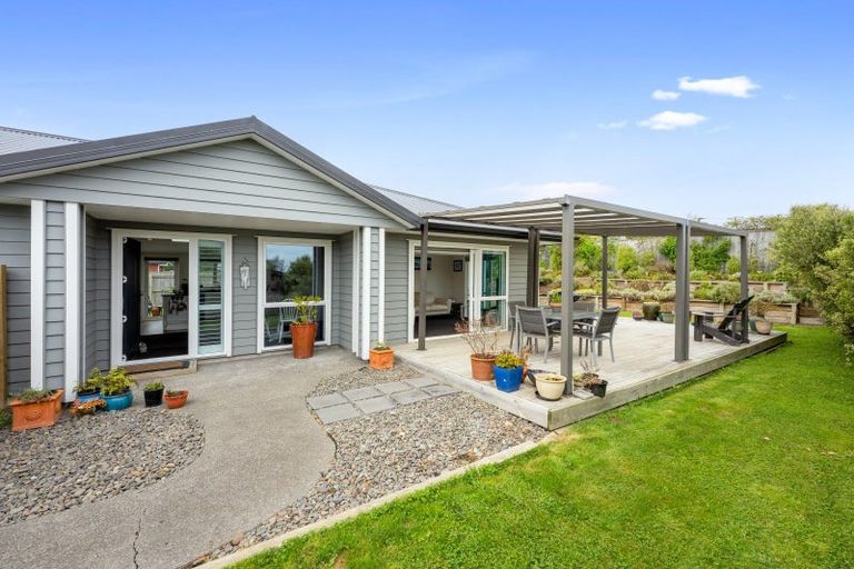 Photo of property in 7 Te Wiremu Lane, Otaki, 5512