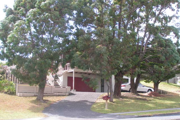 Photo of property in 47 Kennedy Avenue, Forrest Hill, Auckland, 0620