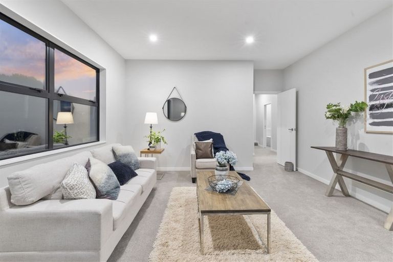 Photo of property in 9 Balthazar Road, Kumeu, 0810