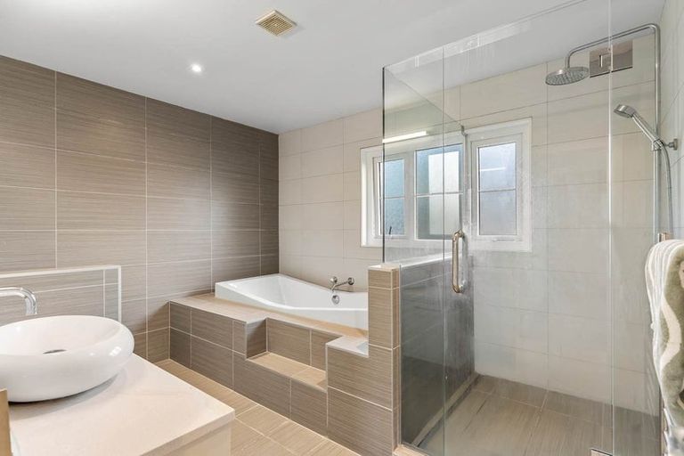 Photo of property in 260 Schnapper Rock Road, Schnapper Rock, Auckland, 0632