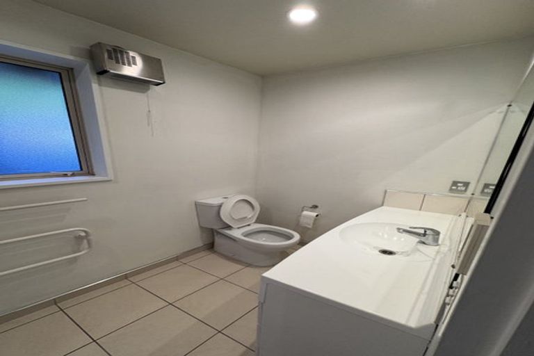 Photo of property in 35a Tensing Place, Sockburn, Christchurch, 8042