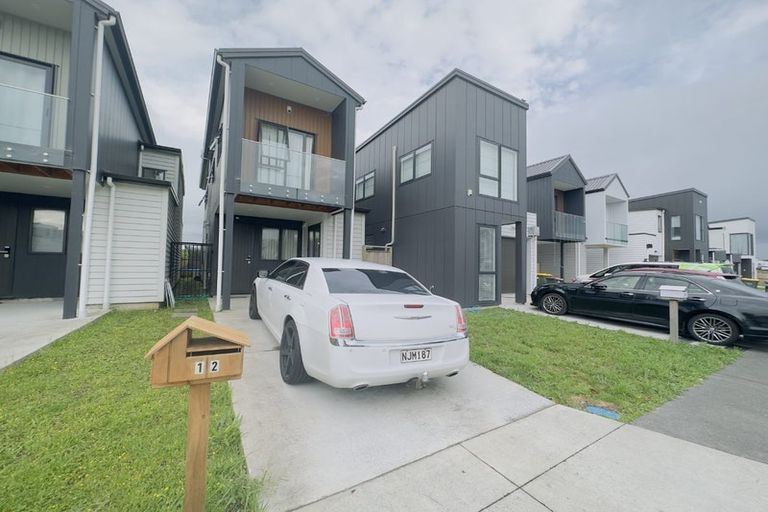 Photo of property in 12 Taiaha Street, Papakura, 2110