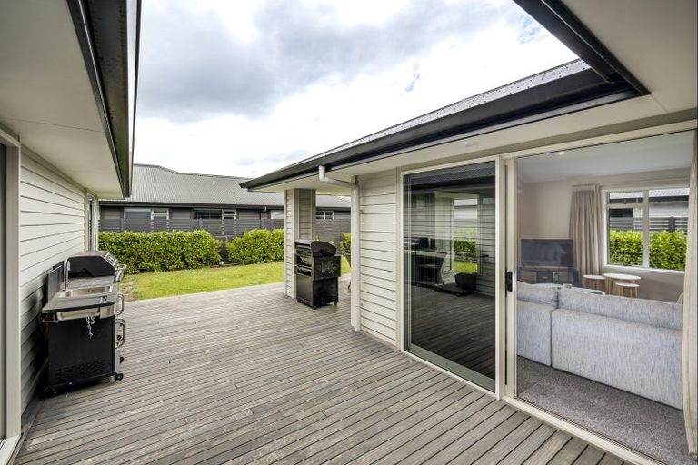 Photo of property in 412 Nottingley Road, Frimley, Hastings, 4120