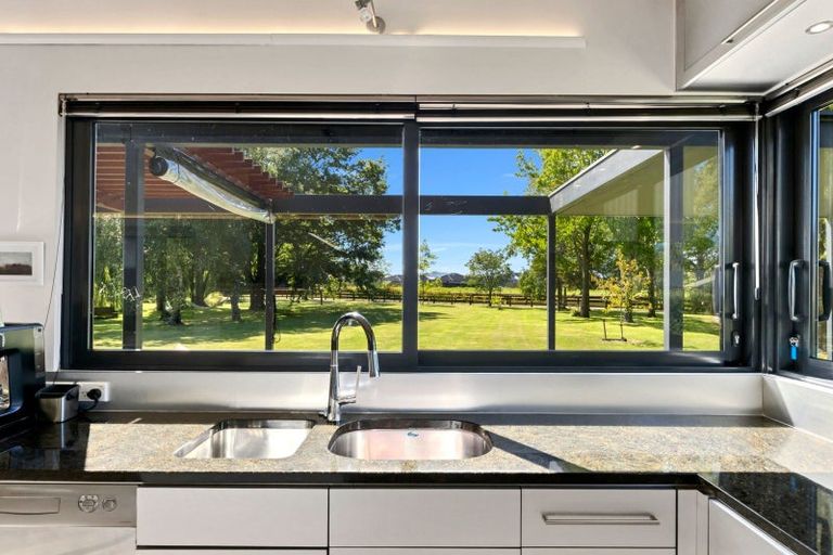 Photo of property in 24 Angus Place, Rangiora, 7400