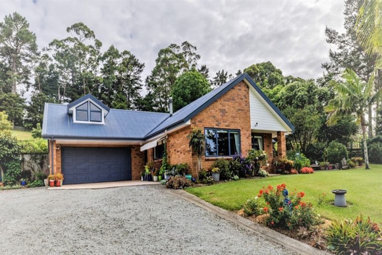 Photo of property in 94 Mccaughan Road, Kerikeri, 0294