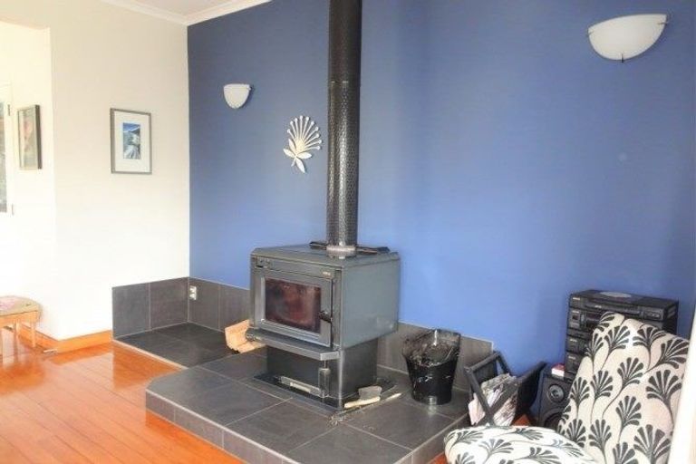 Photo of property in 1 Wilson Crescent, Karoro, Greymouth, 7805