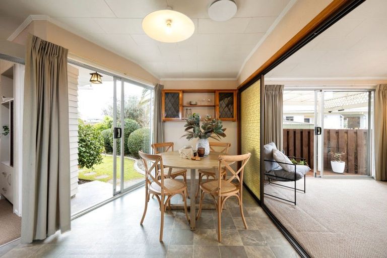 Photo of property in 16 Clematis Avenue, Pukete, Hamilton, 3200