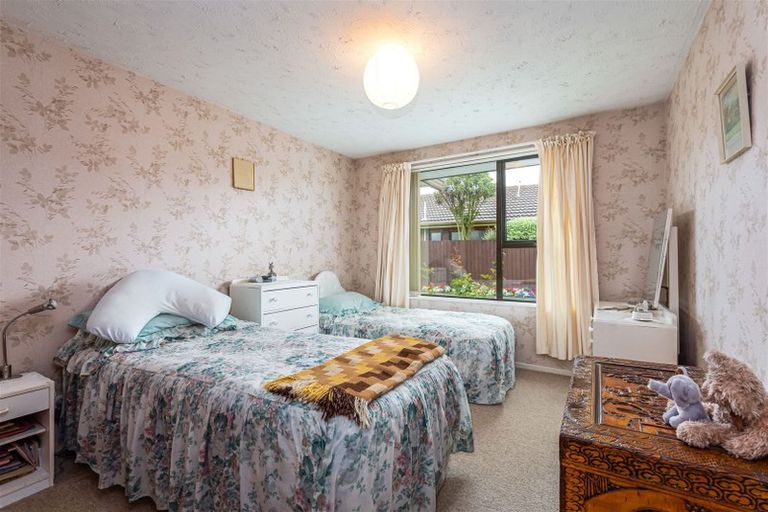 Photo of property in 1/5 Wynand Place, Sockburn, Christchurch, 8042