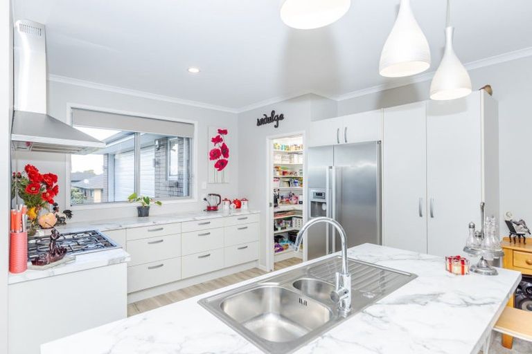 Photo of property in 16 Carlingford Rise, Dinsdale, Hamilton, 3204