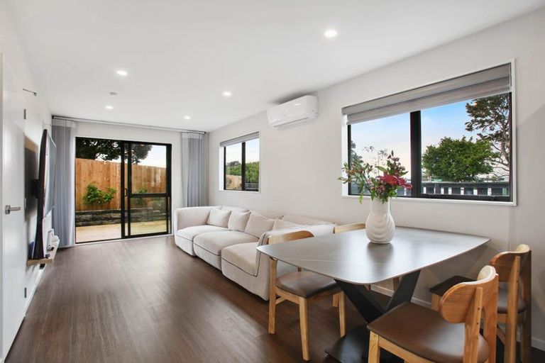 Photo of property in 233a Finlayson Avenue, Clendon Park, Auckland, 2103