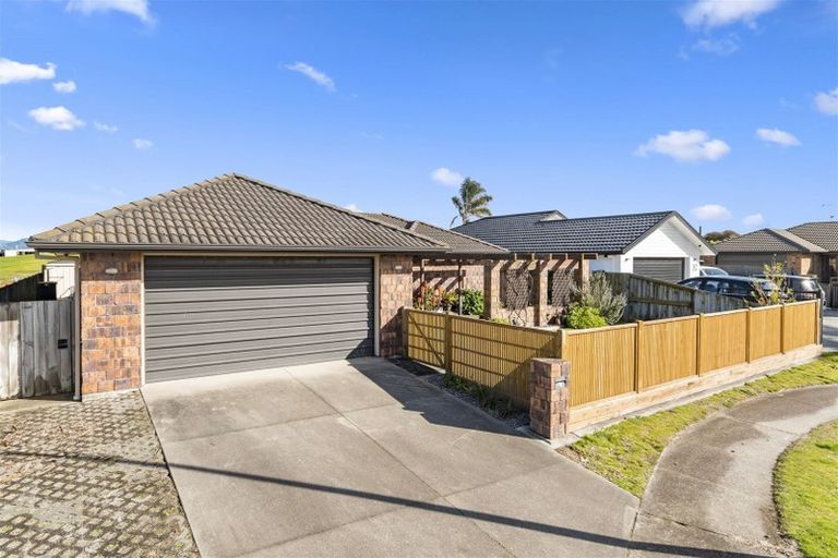 Photo of property in 21 Nicole Place, Papamoa Beach, Papamoa, 3118