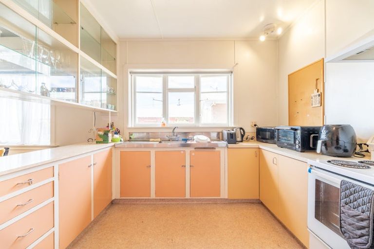 Photo of property in 10 Hatton Street, West End, Timaru, 7910