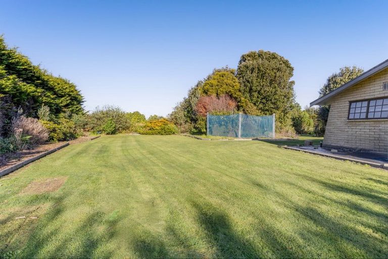 Photo of property in 8 Muggeridge Road, Manutahi, Patea, 4598