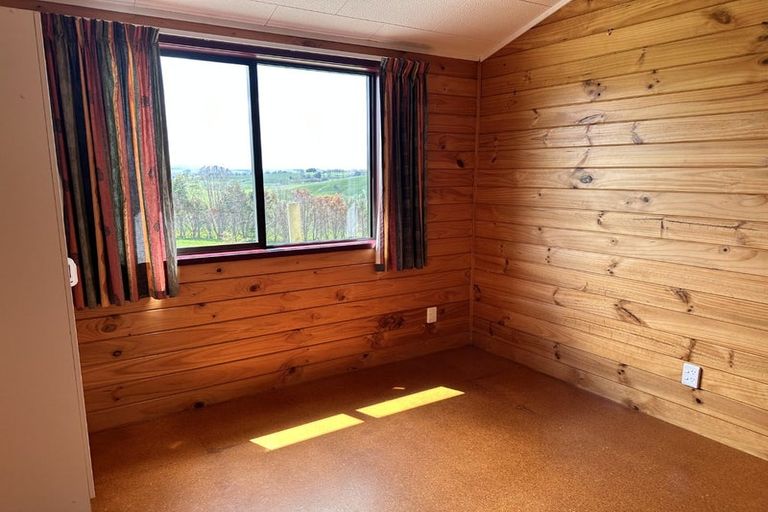 Photo of property in 357 Oneriri Road, Kaiwaka, 0573