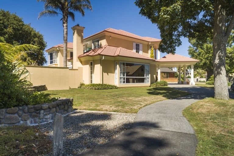 Photo of property in 1 Pastoral Lane, Hokowhitu, Palmerston North, 4410