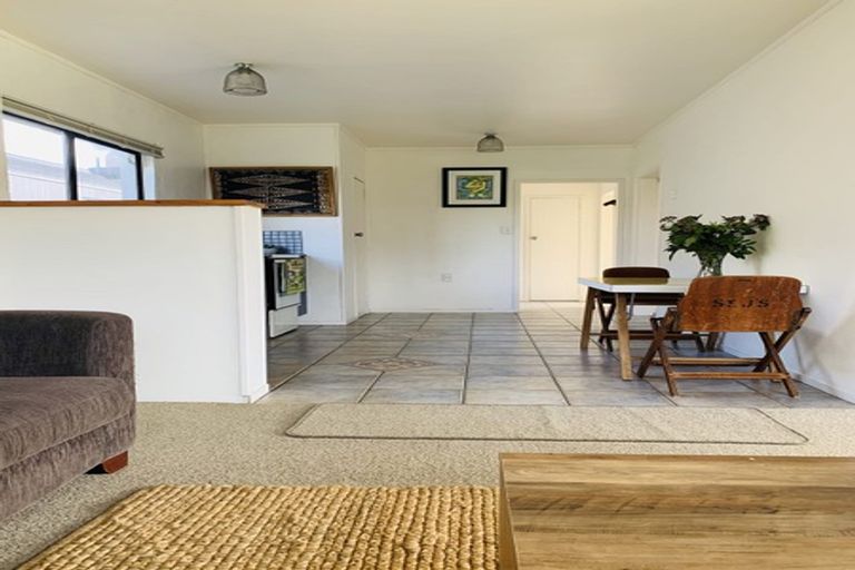 Photo of property in 1 Nukumea Common, Orewa, 0931