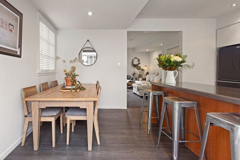 Photo of property in 1/53 Aorangi Road, Bryndwr, Christchurch, 8053