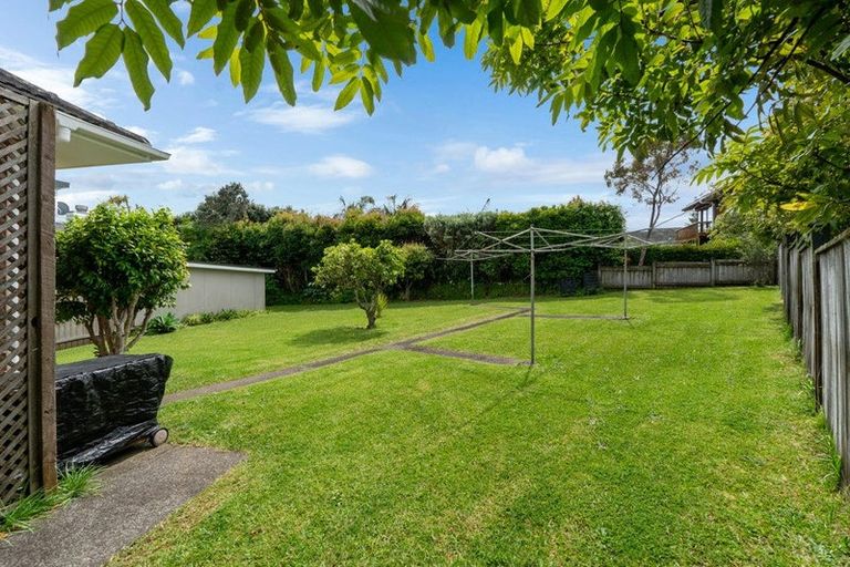 Photo of property in 1/27 Walter Street, Hauraki, Auckland, 0622