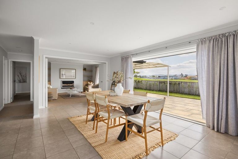 Photo of property in 60 Alva Glen Place, Pyes Pa, Tauranga, 3112