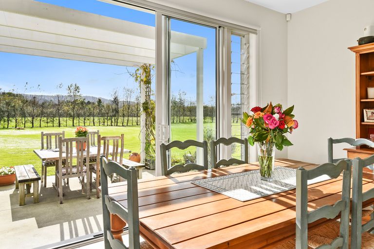 Photo of property in 318 Point Wells Road, Point Wells, Warkworth, 0986