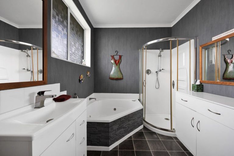 Photo of property in 4/9 Hine Street, New Plymouth, 4310