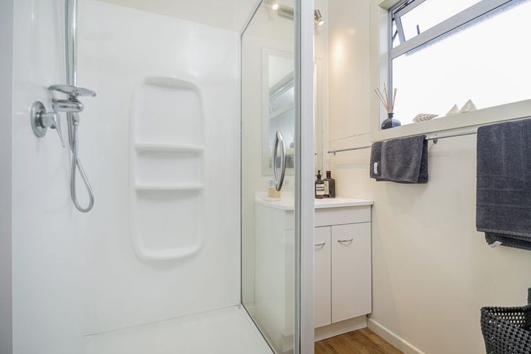 Photo of property in 55 Hornsea Road, Tairua, 3508