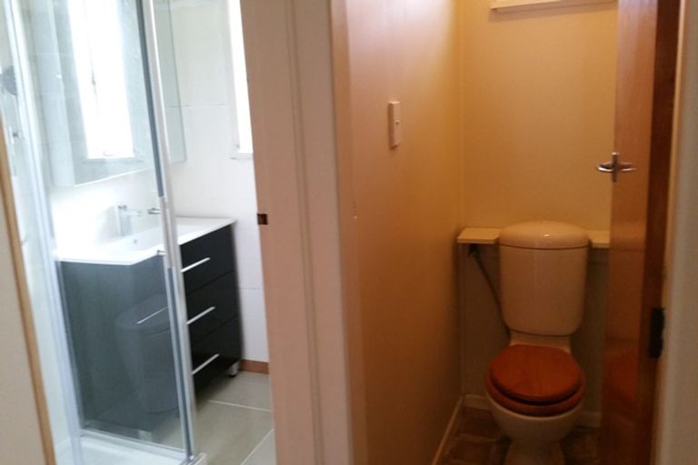 Photo of property in 19a Cutler Street, New Lynn, Auckland, 0600