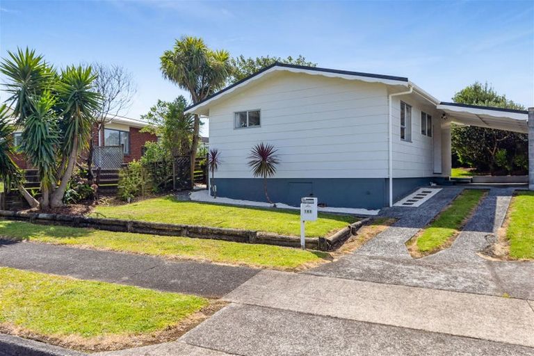 Photo of property in 2/18 Culzean Grove, Bell Block, New Plymouth, 4312