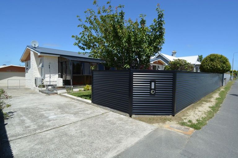 Photo of property in 47 Robertson Street, Richmond, Invercargill, 9810