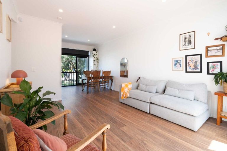 Photo of property in 12 Mayfly Lane, Hobsonville, Auckland, 0616